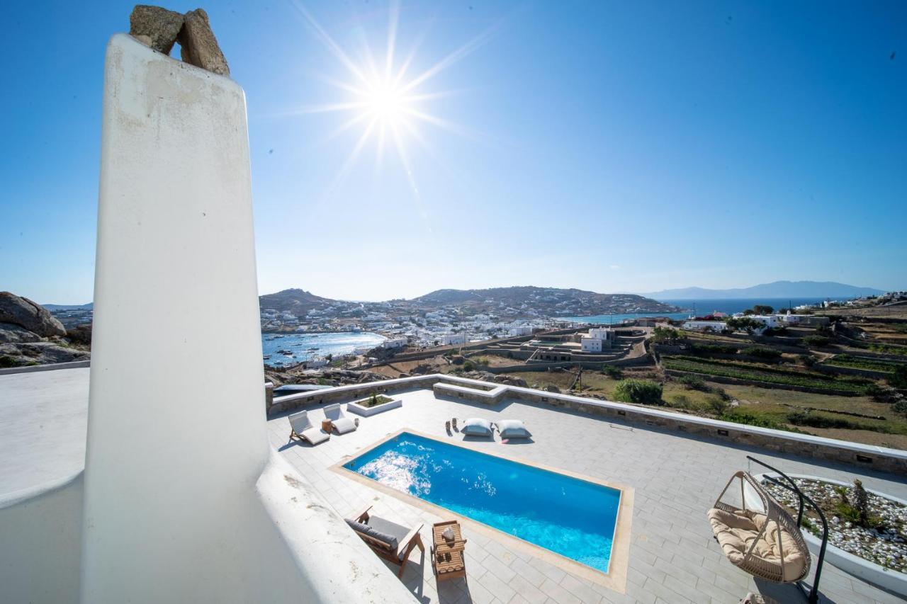 Lydia 4 Bed With Pool In Psarrou Ag Lazaros Villa