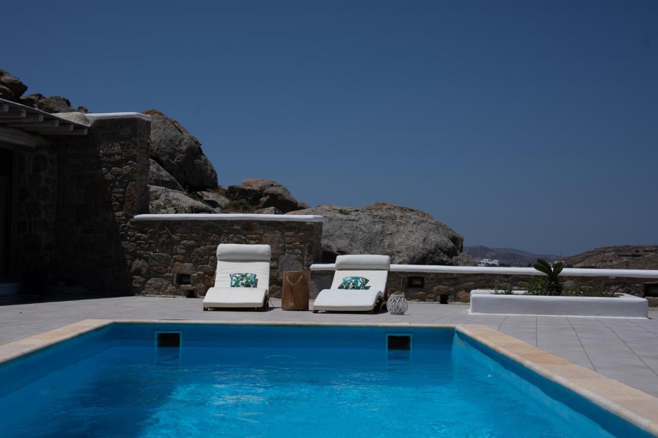 Lydia 4 Bed With Pool In Psarrou Ag Lazaros Villa Mykonos Town