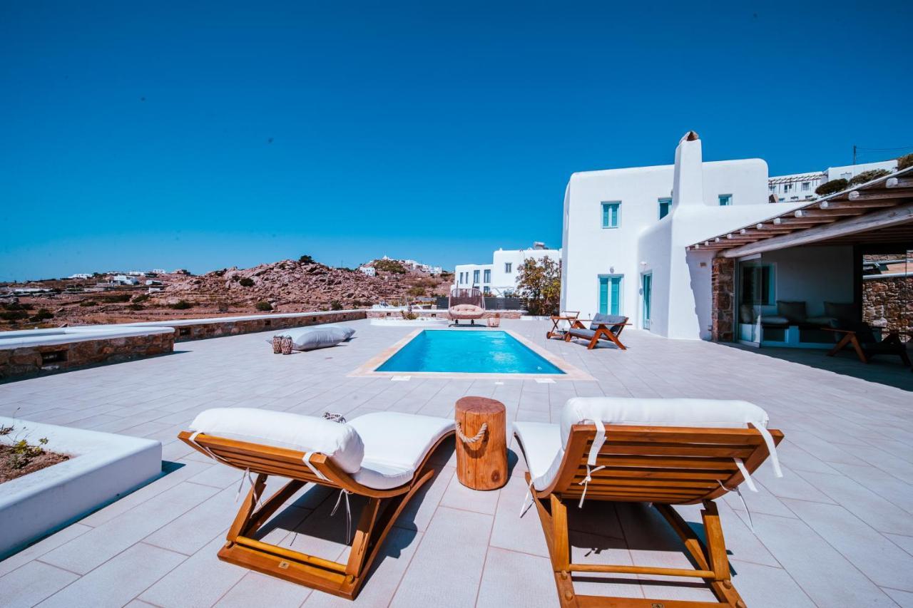 Lydia 4 Bed With Pool In Psarrou Ag Lazaros *