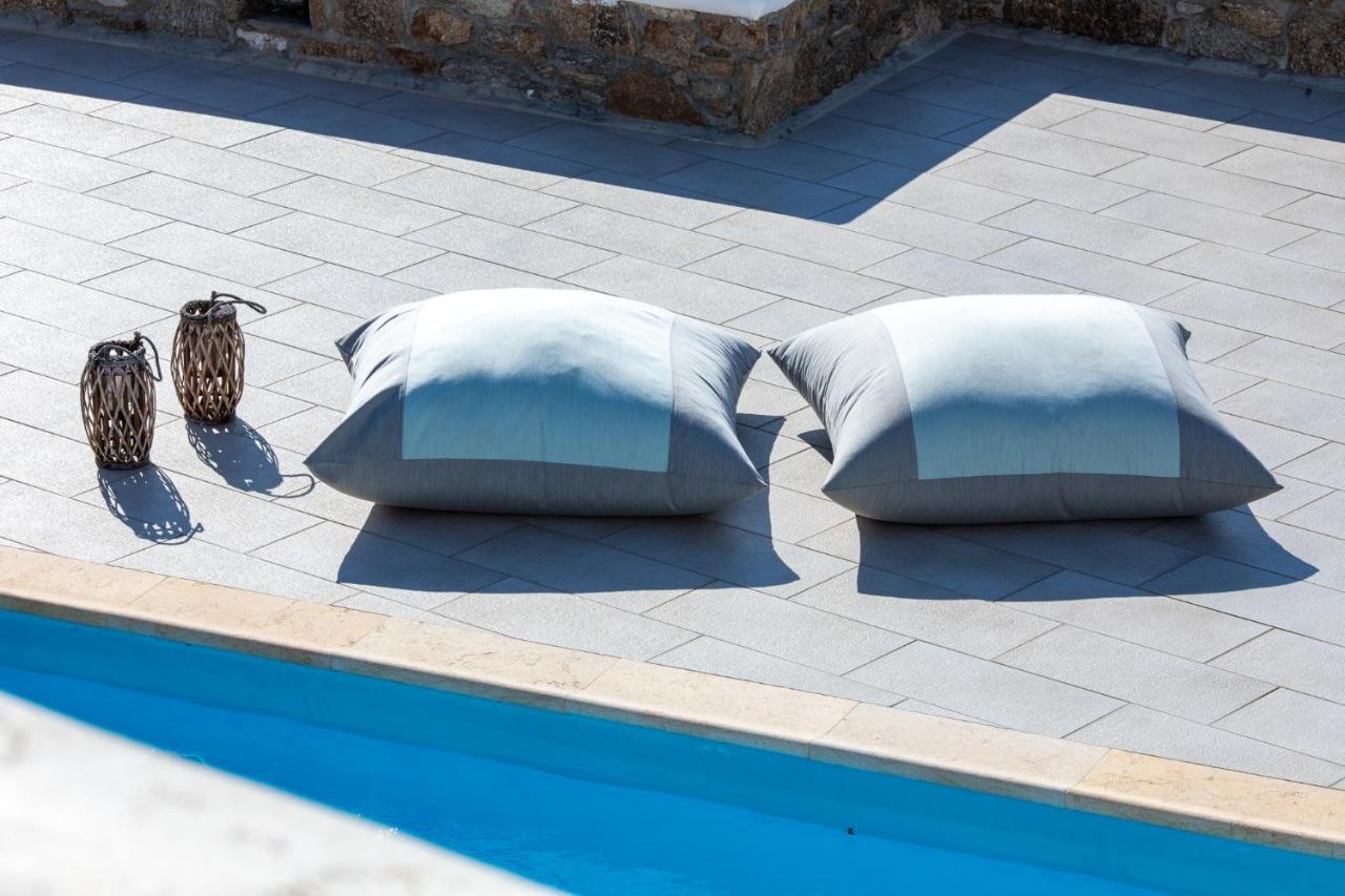 Lydia 4 Bed With Pool In Psarrou Ag Lazaros Villa