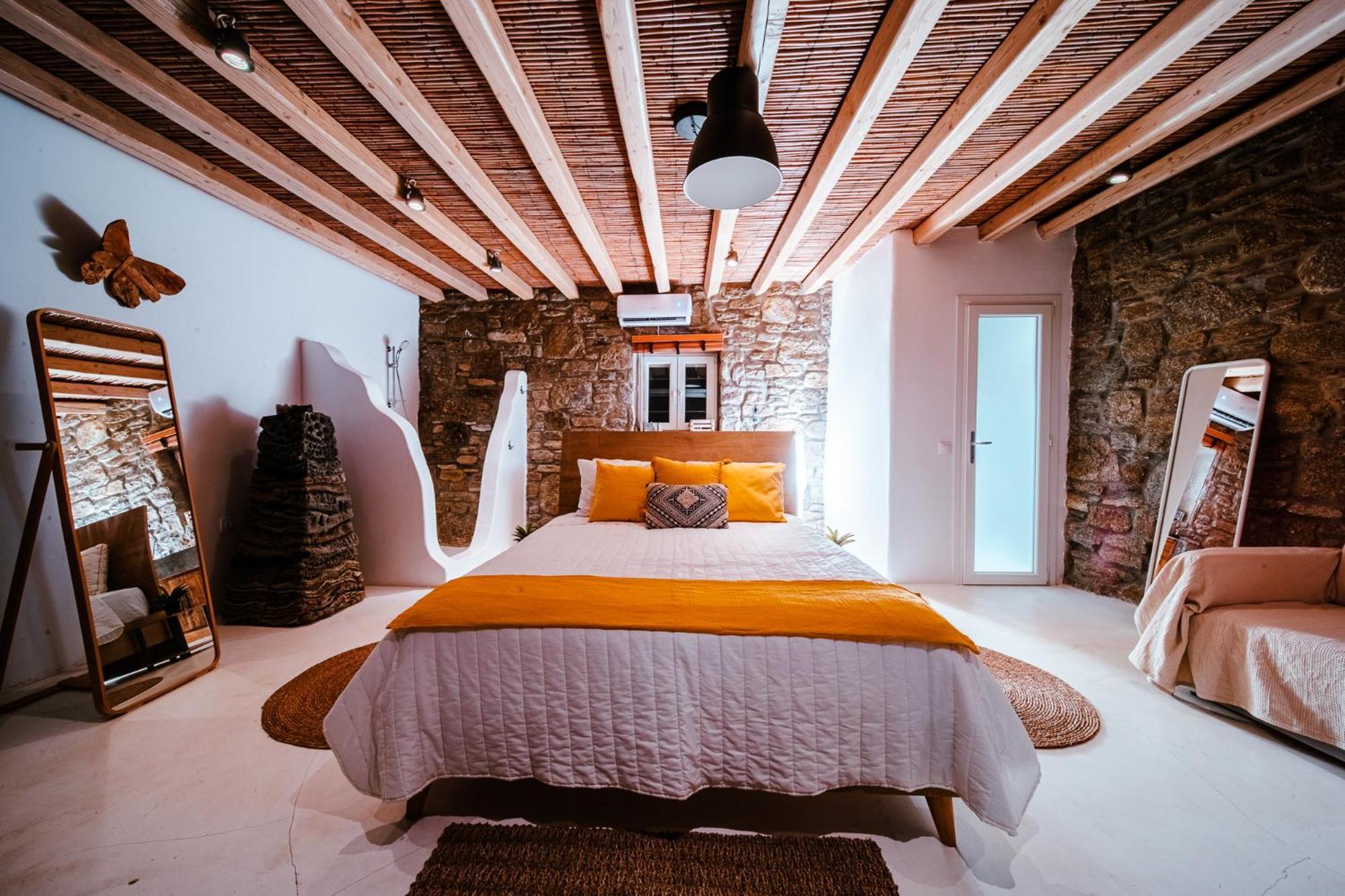 Lydia 4 Bed With Pool In Psarrou Ag Lazaros Mykonos Town