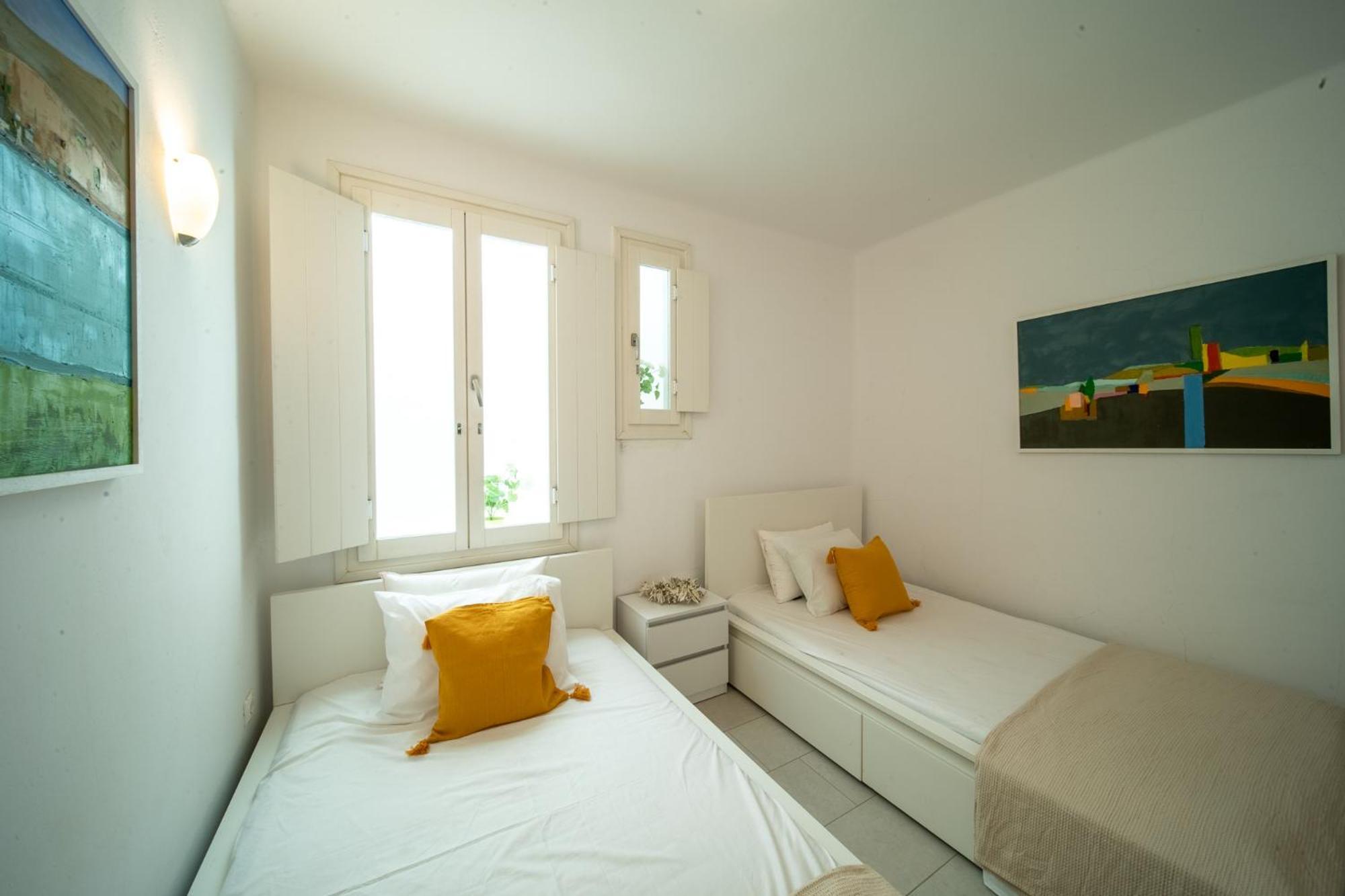 Lydia 4 Bed With Pool In Psarrou Ag Lazaros *